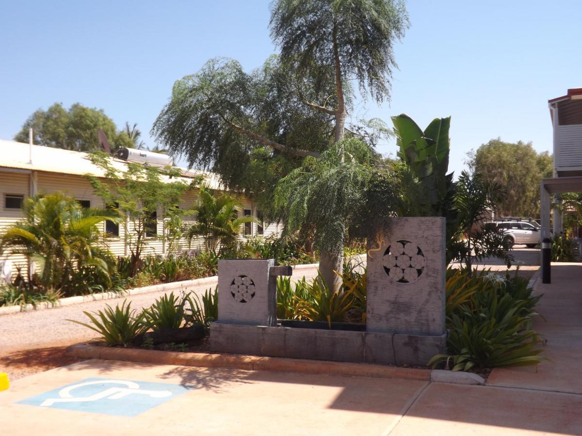 Derby Lodge Motel Exterior photo